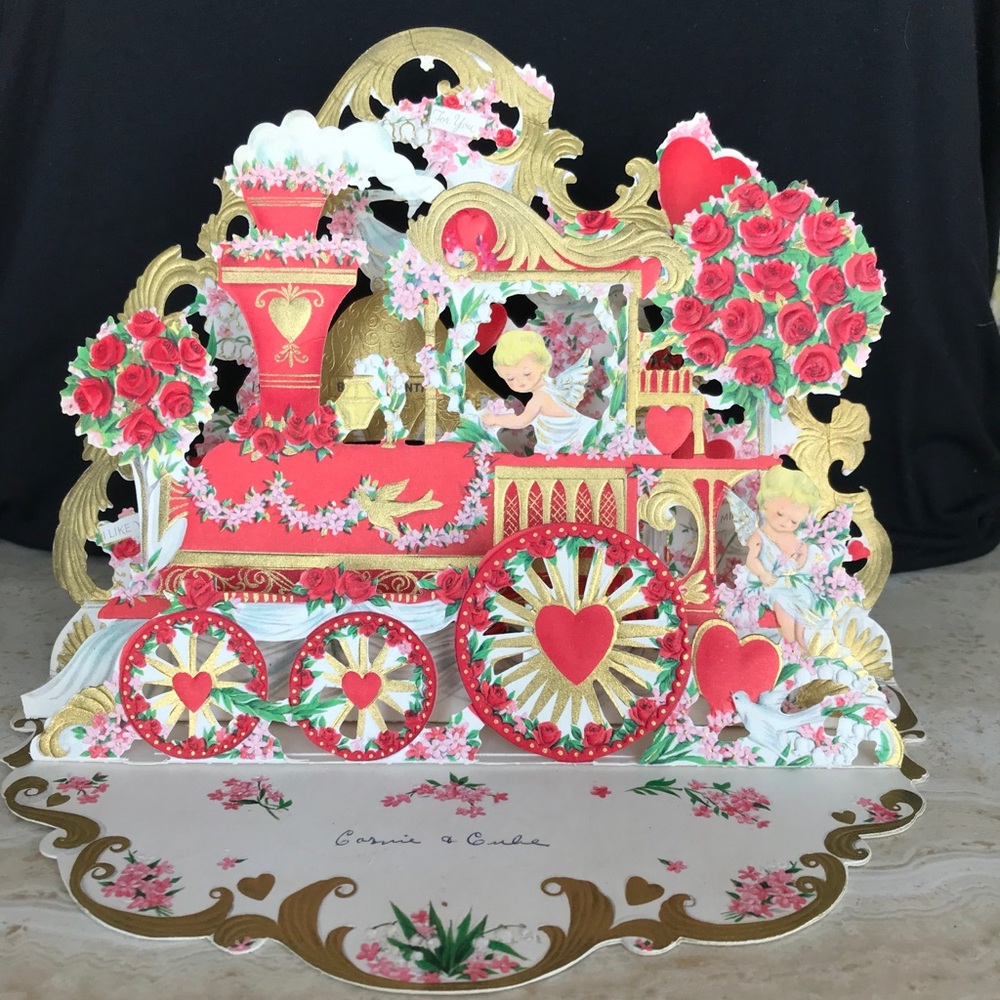 Large Vintage 3D Valentine Card.